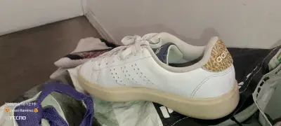 Zapatillas blancas Adidas - miniatura 1