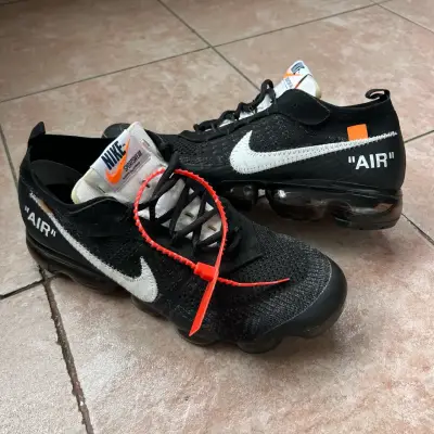 VAPORMAX OFF-WHITE 5G - miniatura 1