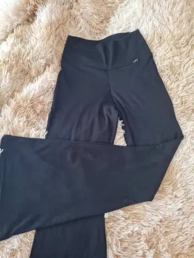 Pantalones deportivos negros mujer - miniatura 1