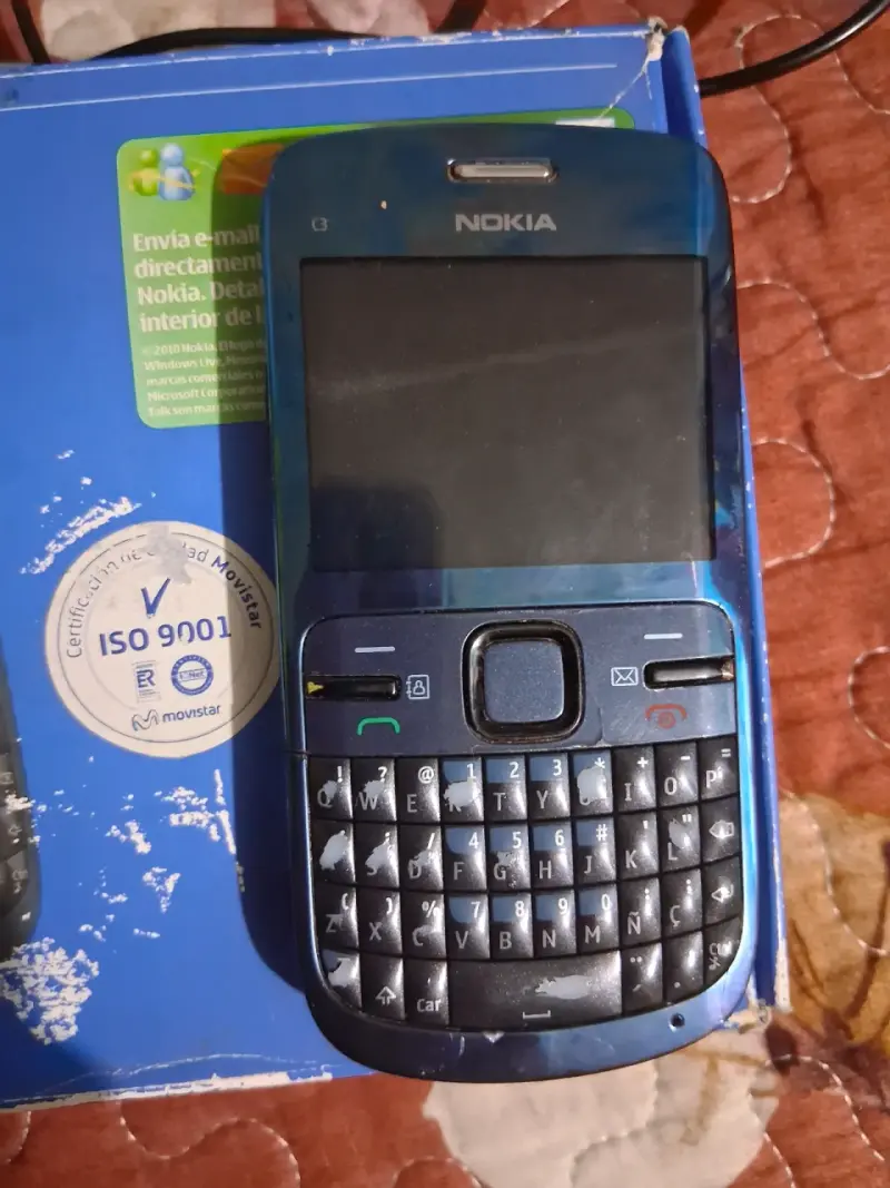 Celular Nokia C3 azul - 2