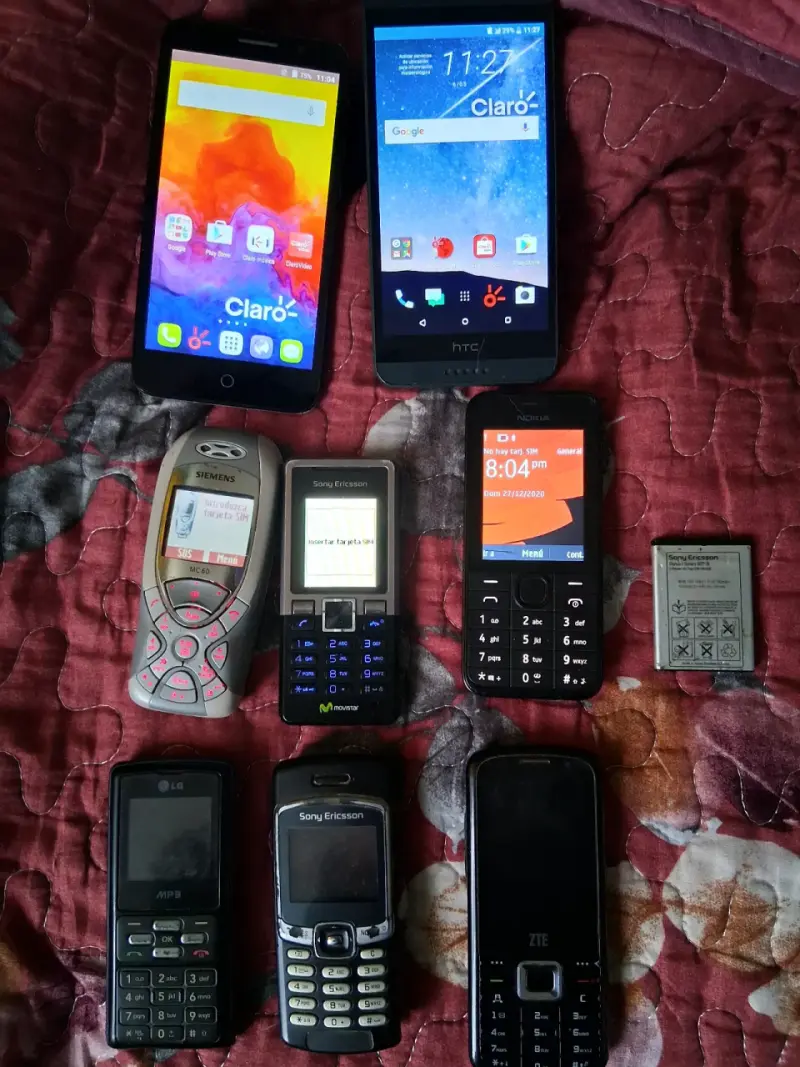 Lote de celulares variados retro coleccion - 1