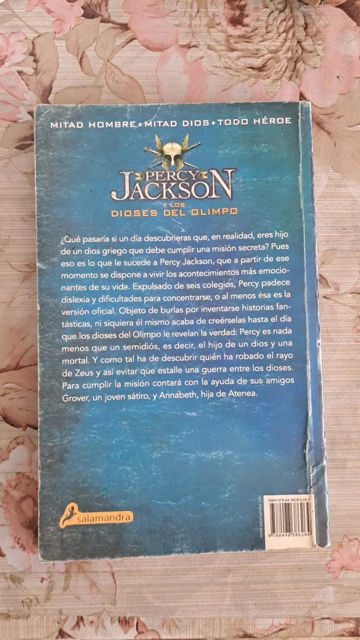 Libro Percy Jackson: El ladrón del rayo - 2