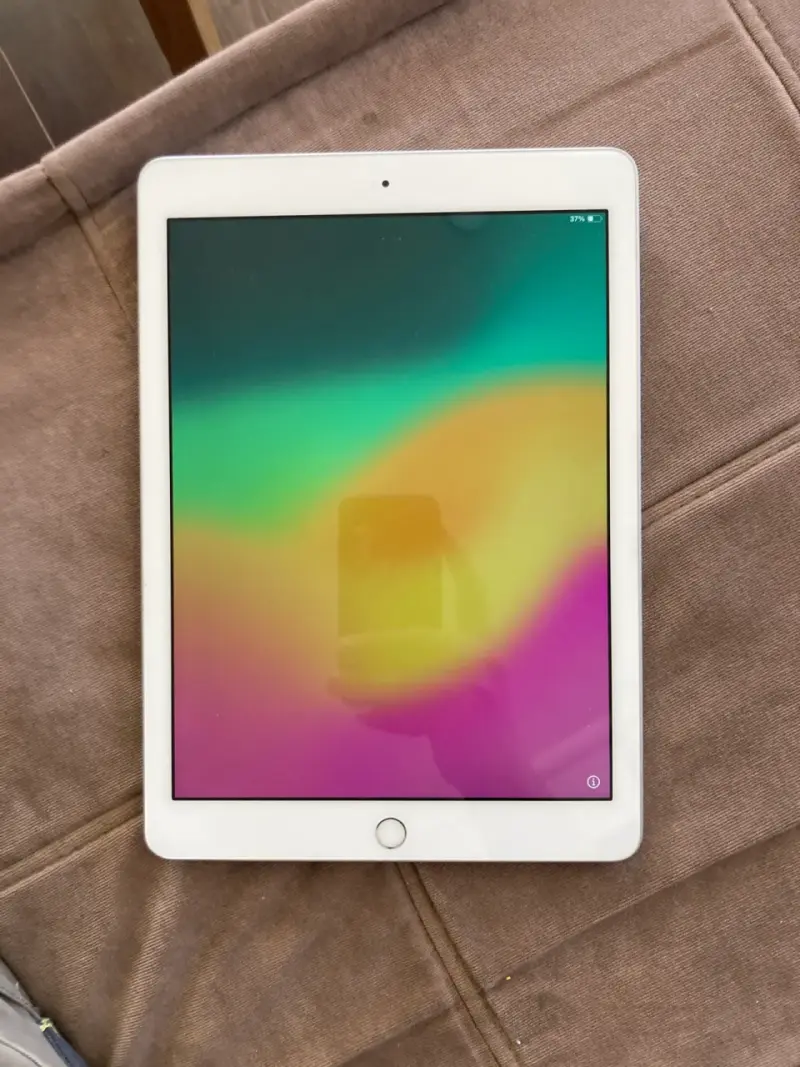 iPad 6generacion en buen estado - 1