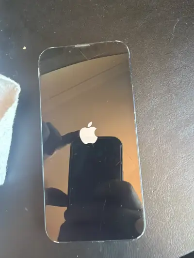 iPhone 14 - miniatura 4