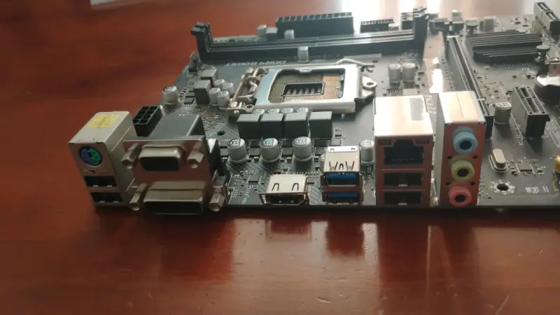 Placa madre MSI H310M PRO-VDH PLUS - 2