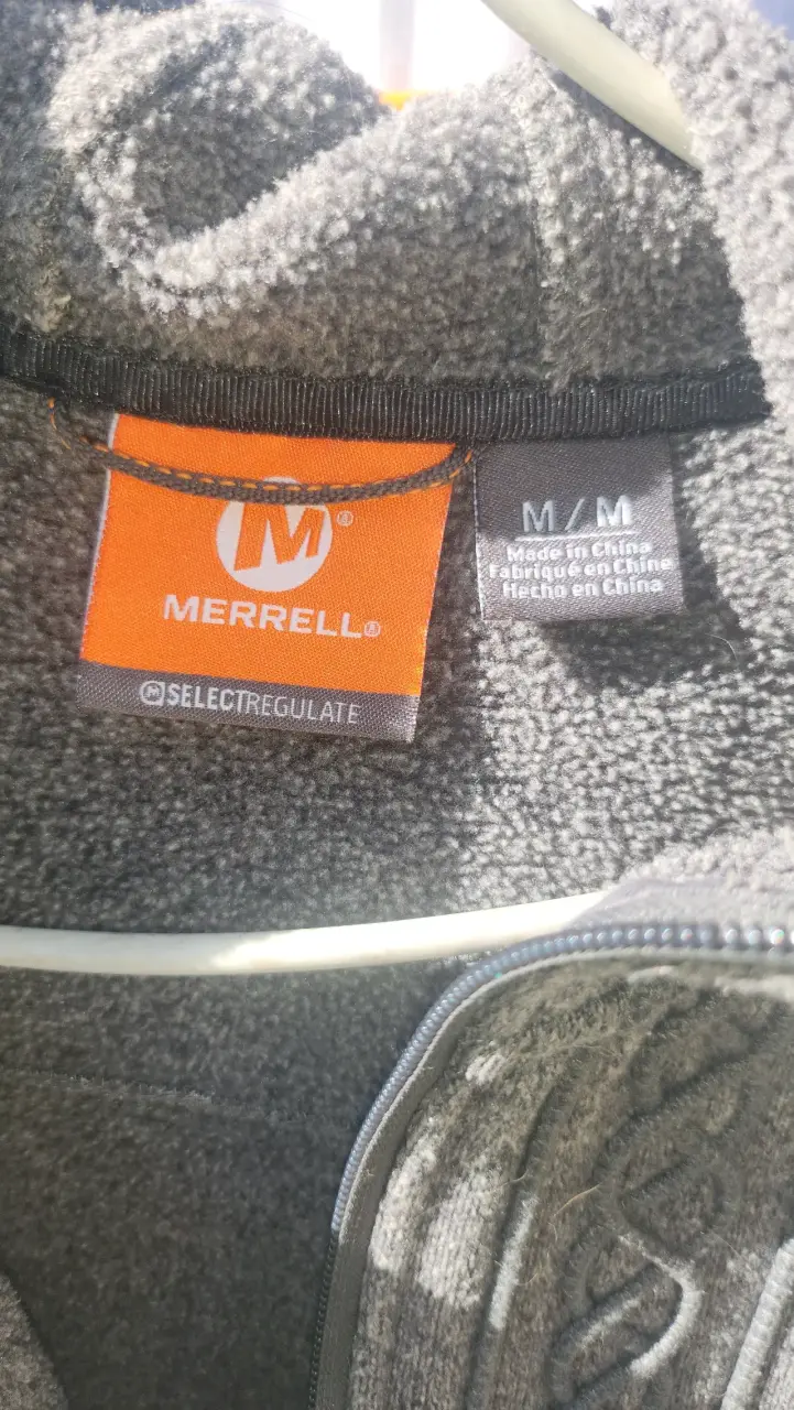 Cárdigan gris con capucha - 2