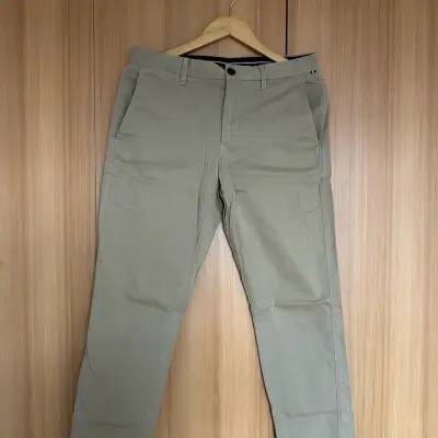 PANTALÓN TOMMY HILFIGER - miniatura 1