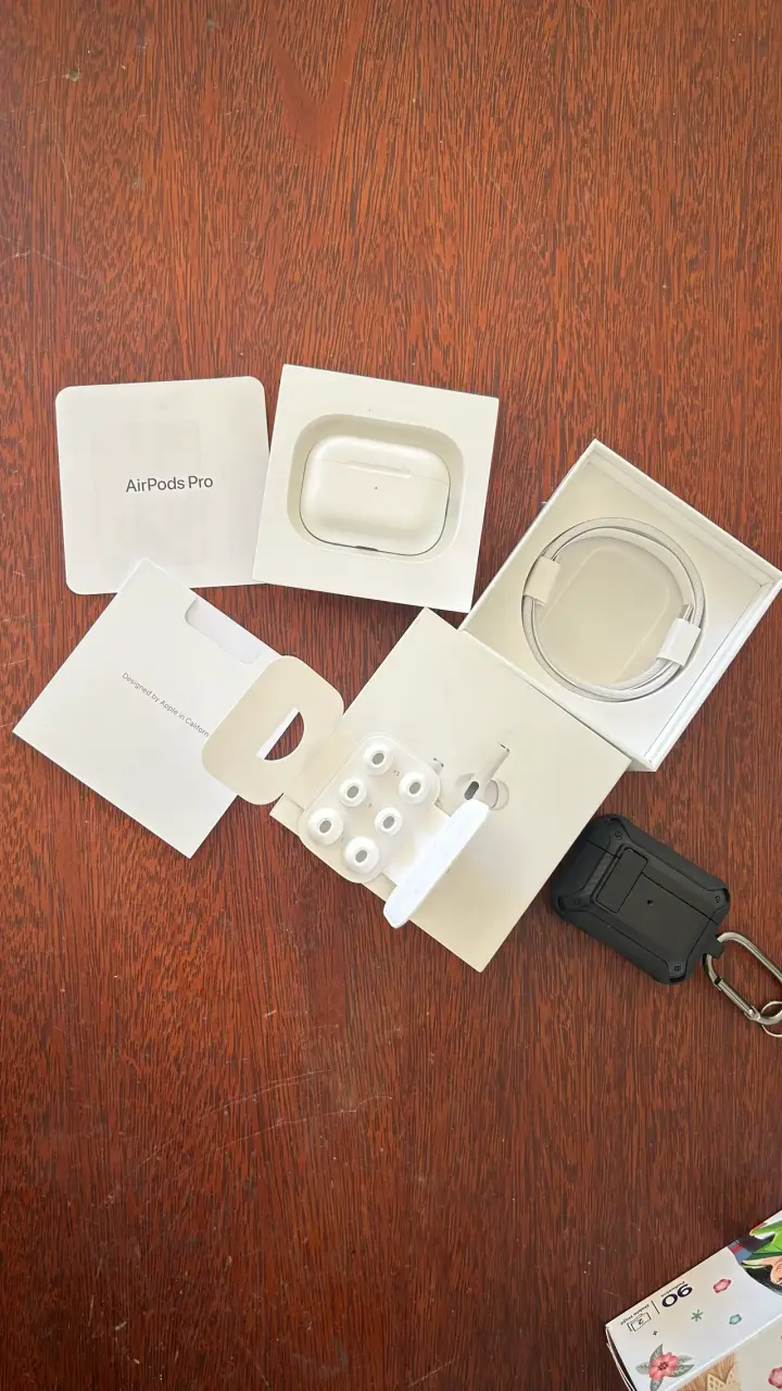 AirPods Pro 2 USB-C Originales Apple — Impecables - 1