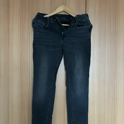 JEANS H&M - miniatura 1