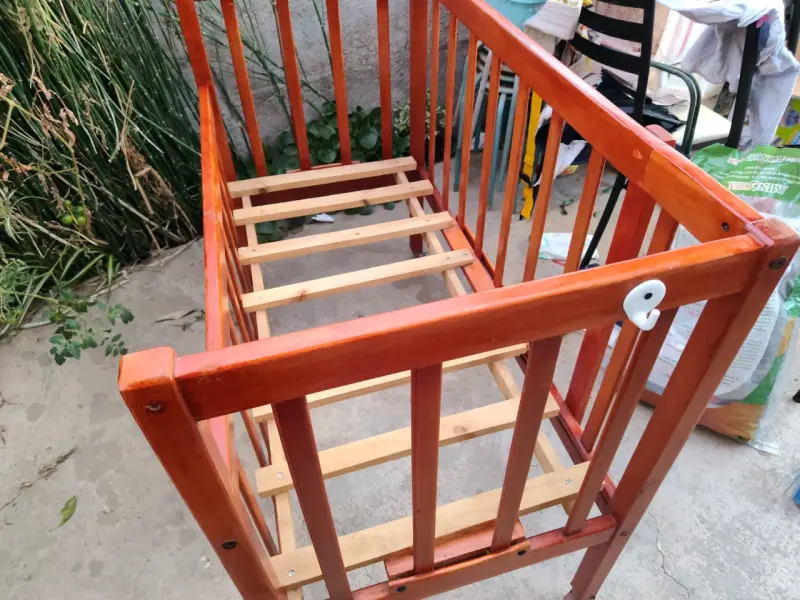 Cuna de madera infantil - 2