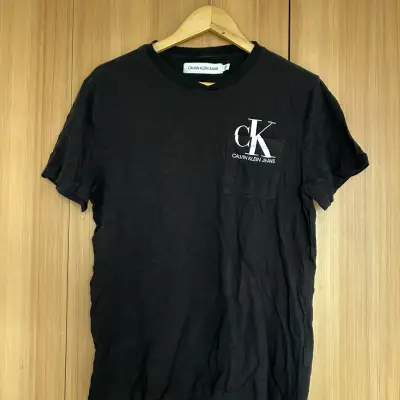POLERA CALVIN KLEIN - miniatura 1