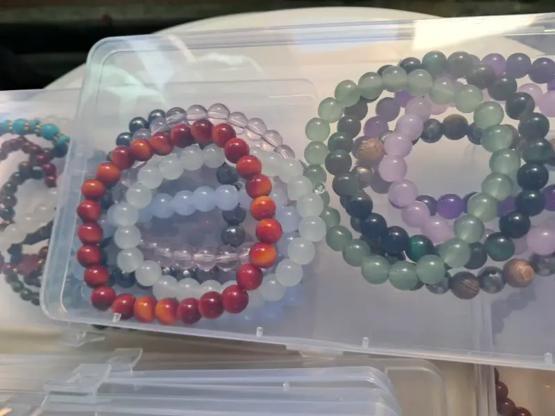 Pulsera de cuentas de madera,piedra 100 .10caja - 3