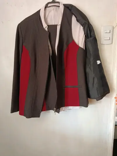 Traje de dama - miniatura 1