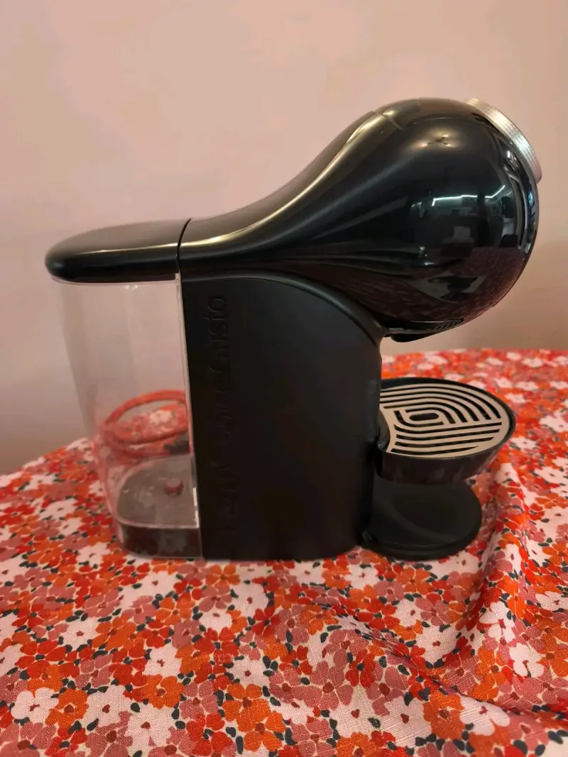 Cafetera Nescafé Dolce Gusto - 6
