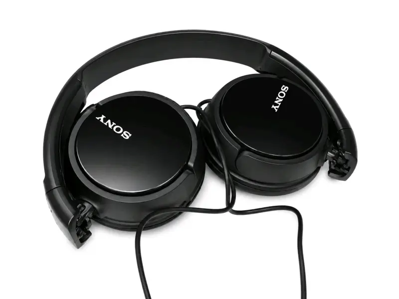 Audífonos Sony negros (con cable)
