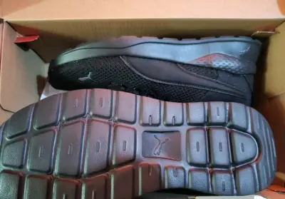 Zapatillas deportivas Puma nuevas - miniatura 4