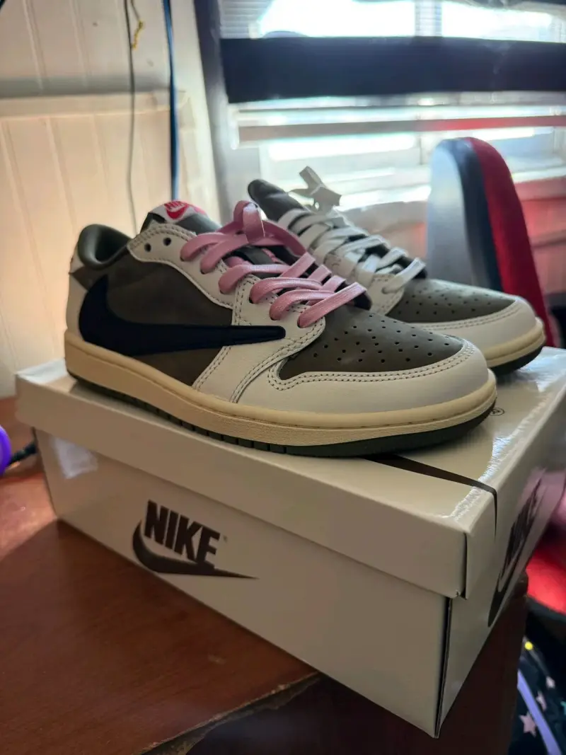 Zapatillas Nike aire Jordan Travis scott - 1