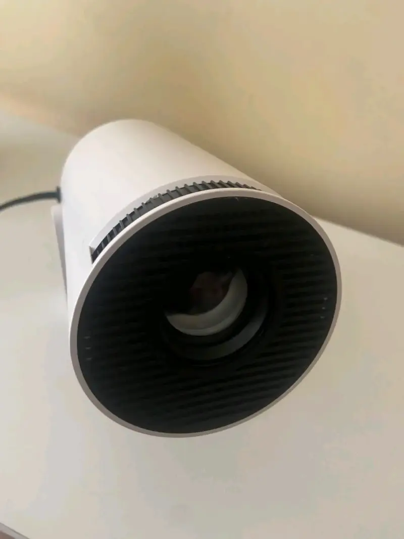Proyector Smart Ultra HD - 4