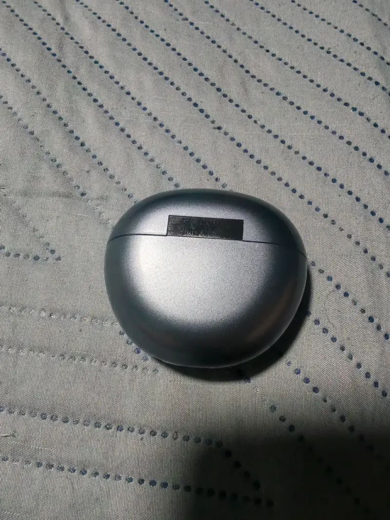 Honor earbuds clip - 1