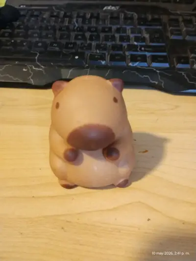 Juguetes anti estres y un patito - miniatura 3