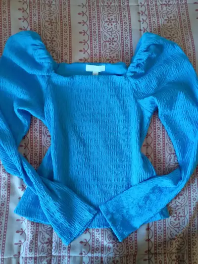 Polera celeste de manga larga - miniatura 1