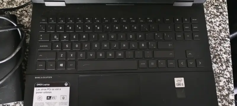 Laptop HP Omen teclado