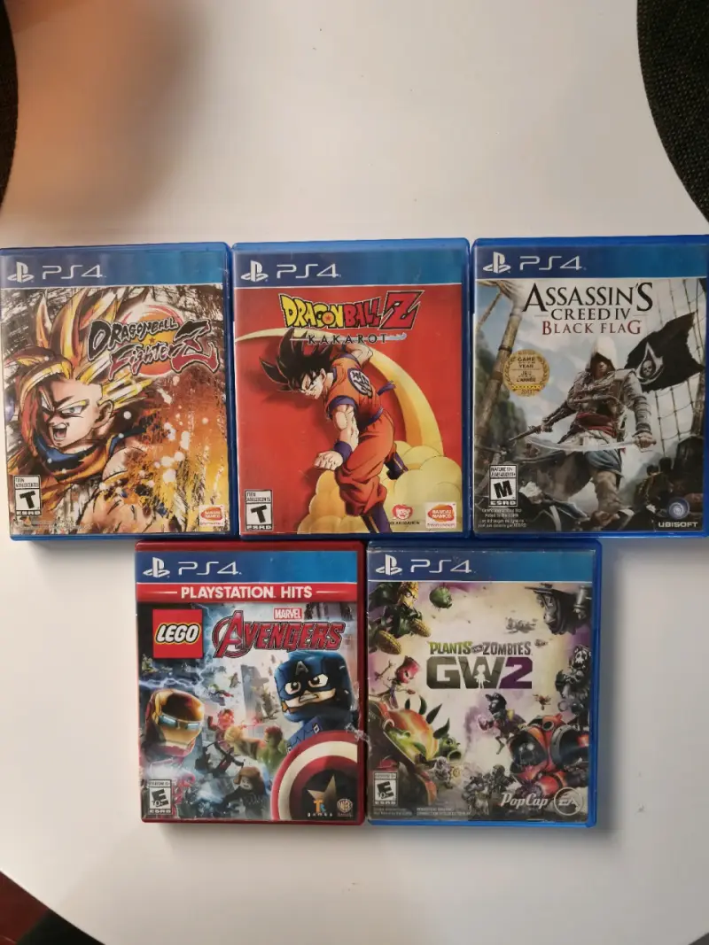 Lote de juegos PS4 variados