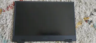 Laptop HP Omen negro solo Pantalla - miniatura 2