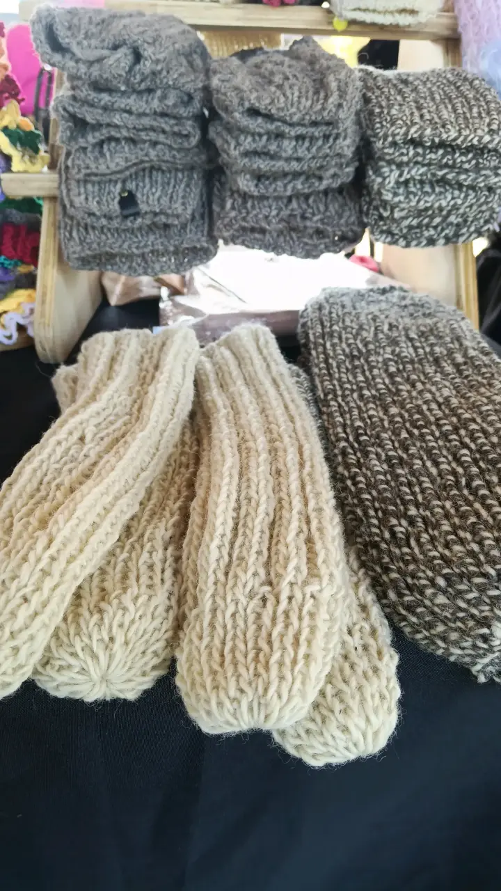 Mitones de lana tejidos a mano