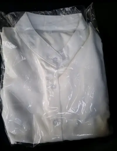Camisa blanca de lino para hombre - miniatura 1