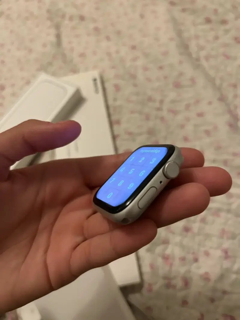 Apple Watch SE - 2