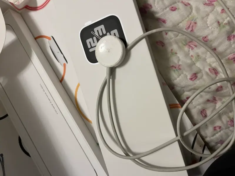 Apple Watch SE - 5