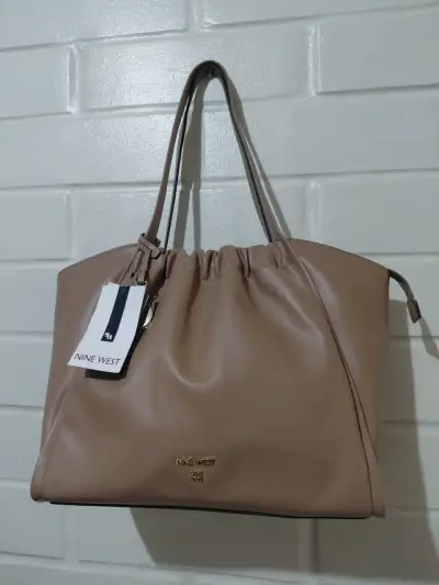 Bolso Nine West beige nuevo - miniatura 1