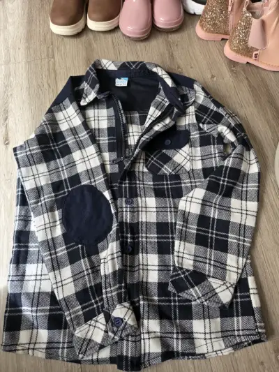 Camisa de cuadros estilo casual - miniatura 2
