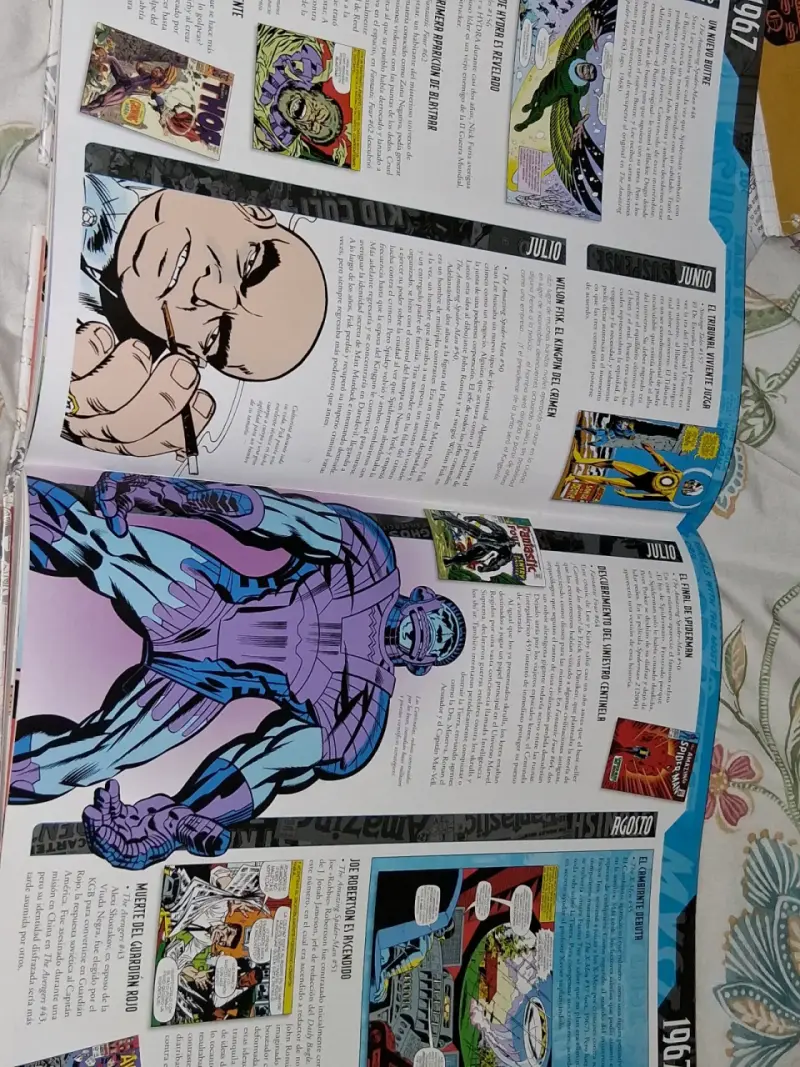 Libro Crónica historia de marvel - 3