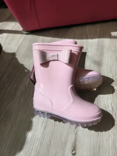 Botas de goma rosadas para niña - miniatura 2