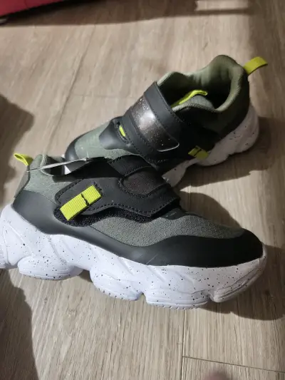 Zapatillas deportivas niño verde y negro - miniatura 3