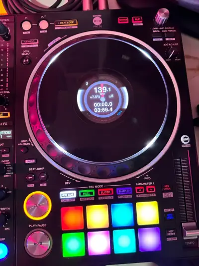 Controlador DJ Pioneer DDJ-1000SRT - miniatura 3