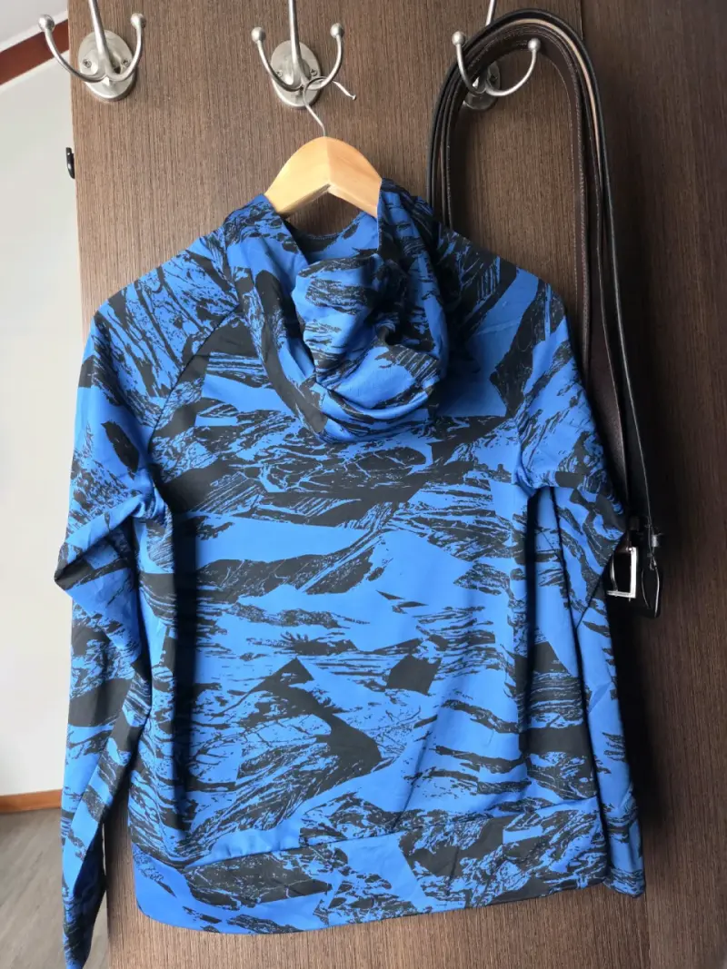 Polerón deportivo Nike azul - 2