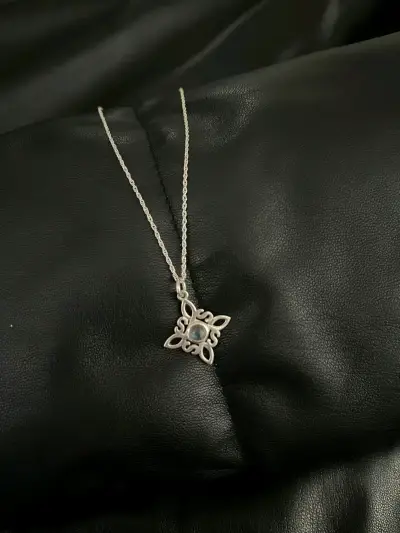 Collar de plata italiana con dijes - miniatura 1