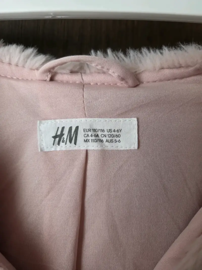 Chaqueta de peluche rosada H&M - 3