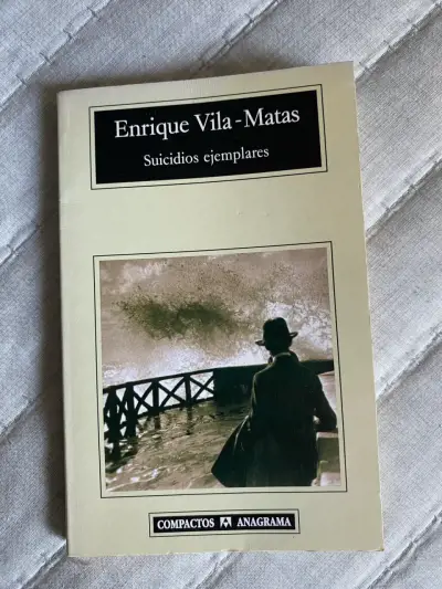 Libro 'Suicidios ejemplares' - miniatura 1