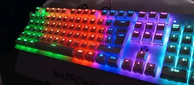 Teclado Mecánico Fantech MK853 - miniatura 3
