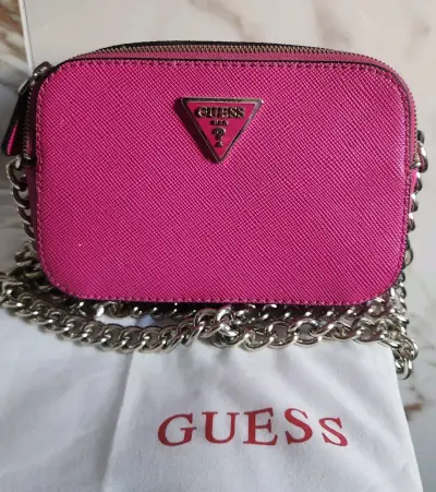 Cartera Guess fucsia Nueva - miniatura 1