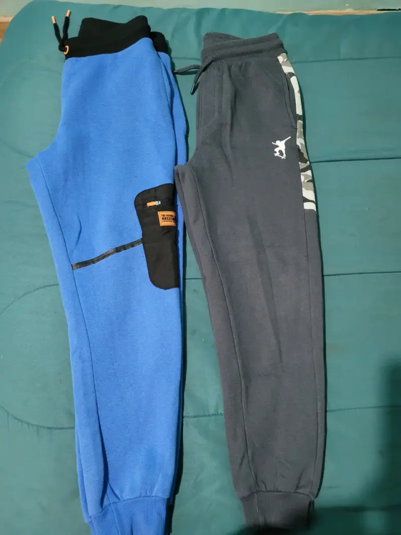Pantalones deportivos para hombre