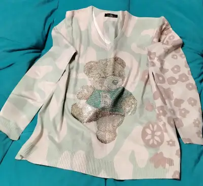 Sweater de osito brillante - miniatura 1