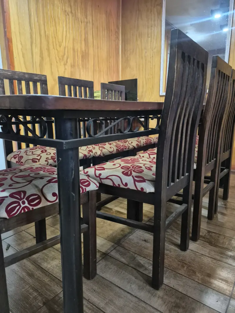 Set comedor madera 8 sillas - 2