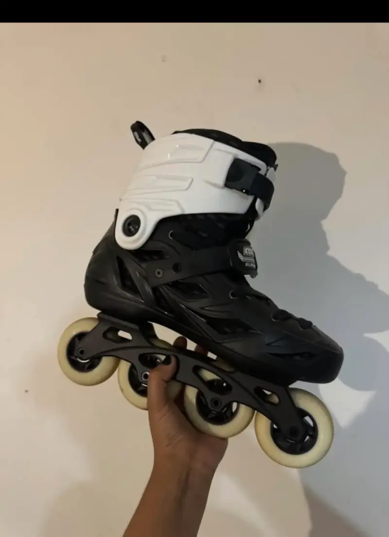 Patines en línea negros s - 1