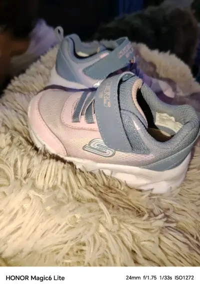 Zapatillas luces rosadas para niños - miniatura 4