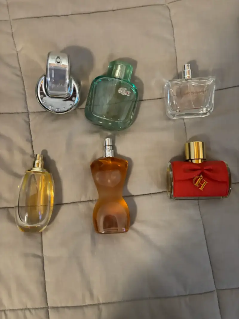 perfumes variados